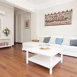 https://malaga-center-holidays-comedias-street.1costadelsol.com